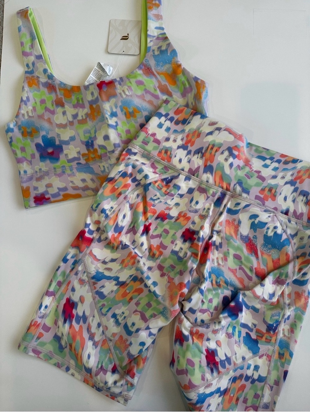 Fabletics Multicolor Abstract Print Sports Bra & Biker Shorts Set